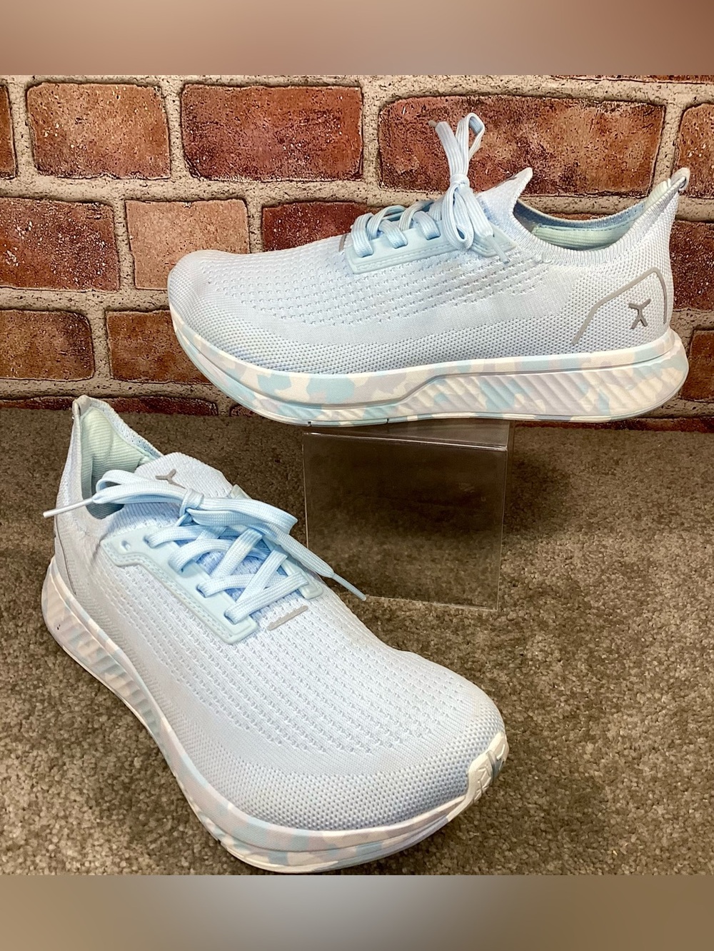 Flux Footwear Adapt Runner womens running walking shoes sneakers size 7.5